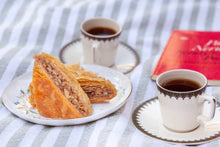 Load image into Gallery viewer, Bakluva 4-piece Baklava Box