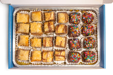 Load image into Gallery viewer, Bakluva 24 Piece Party Box - 3 Flavors - Honey Walnut, Nutella, Chocolate Covered
